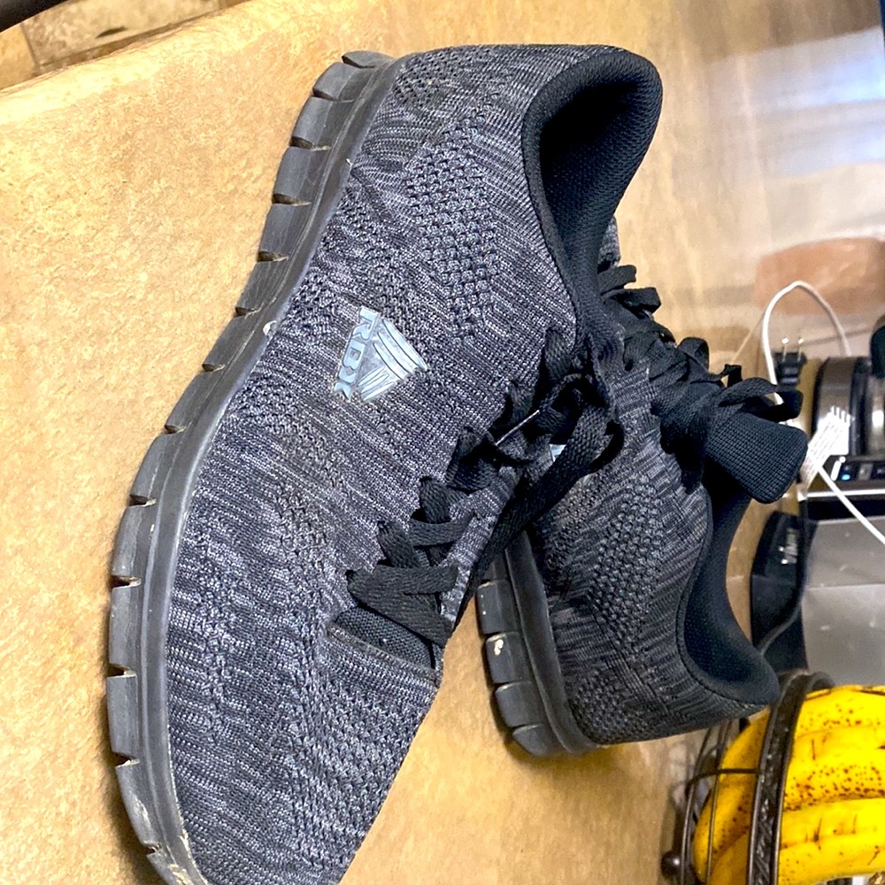 Men’s shoes